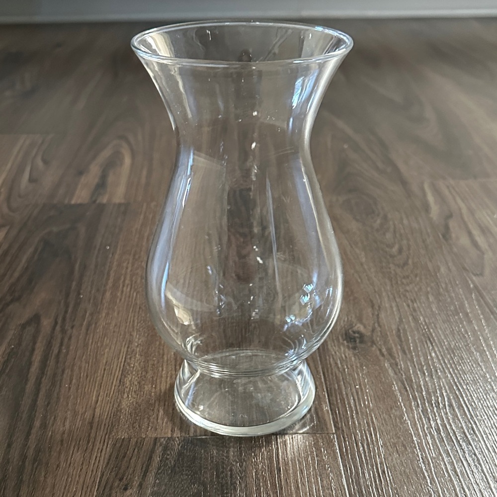 Clear Glass Flower Vase 9in